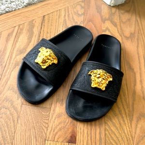 Versace slides